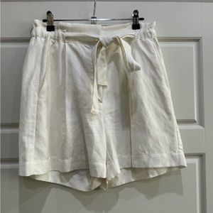 Aritzia Wilfred Linen Tie Front Shorts
